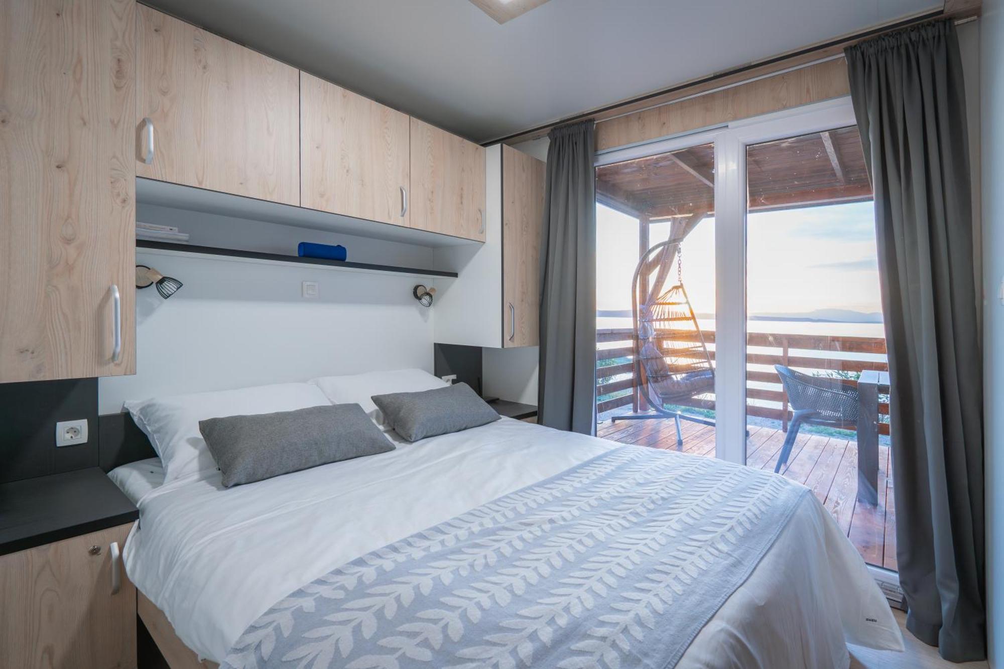 Luxury Mobile Home Zuzu Klenovica Exteriör bild